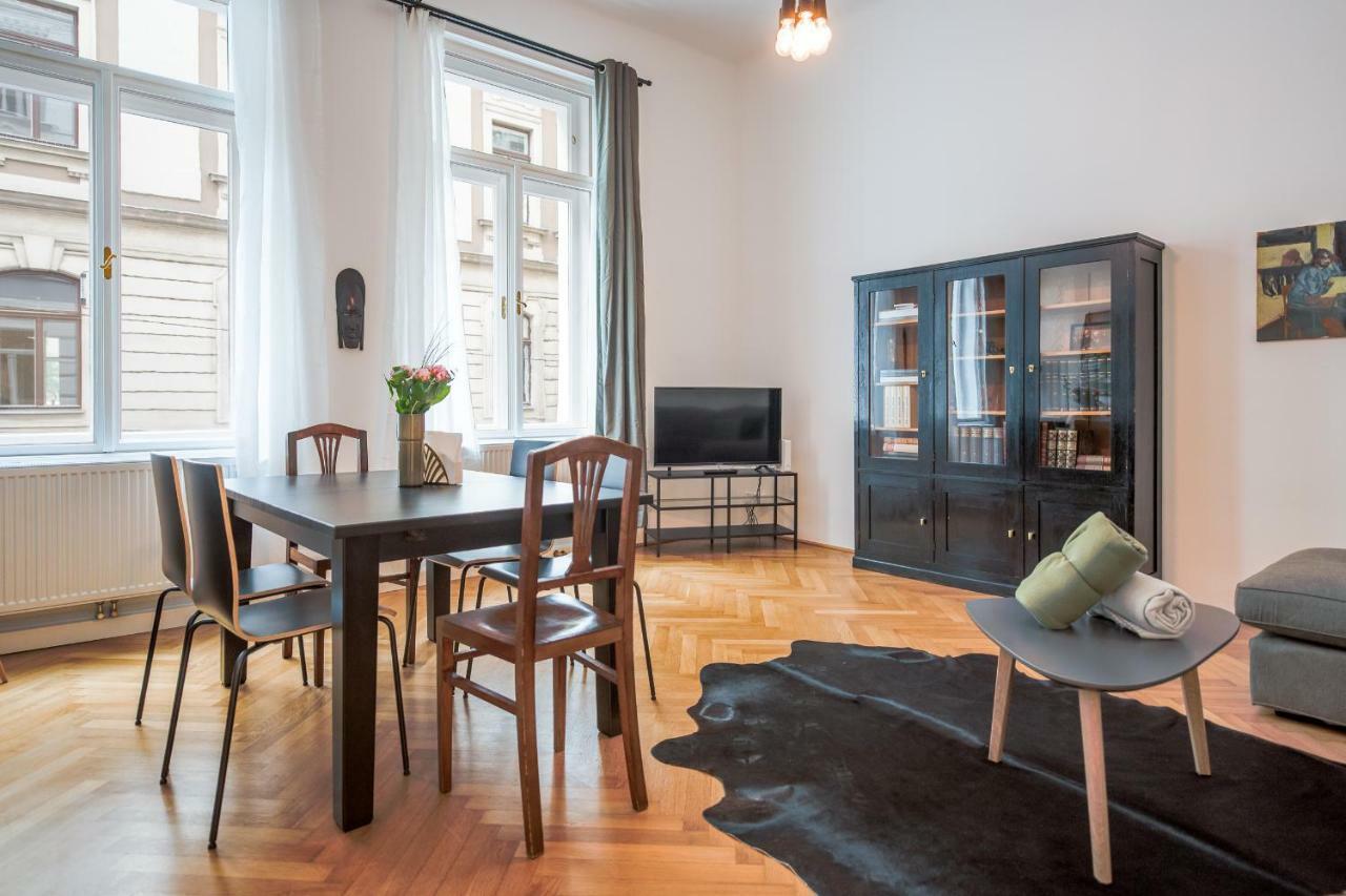 Grand Soho II Apartment Wenen Buitenkant foto