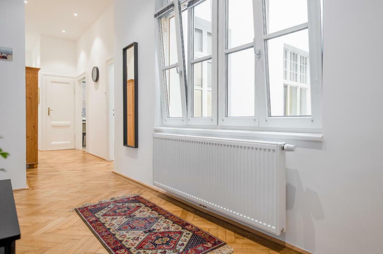 Grand Soho II Apartment Wenen Buitenkant foto