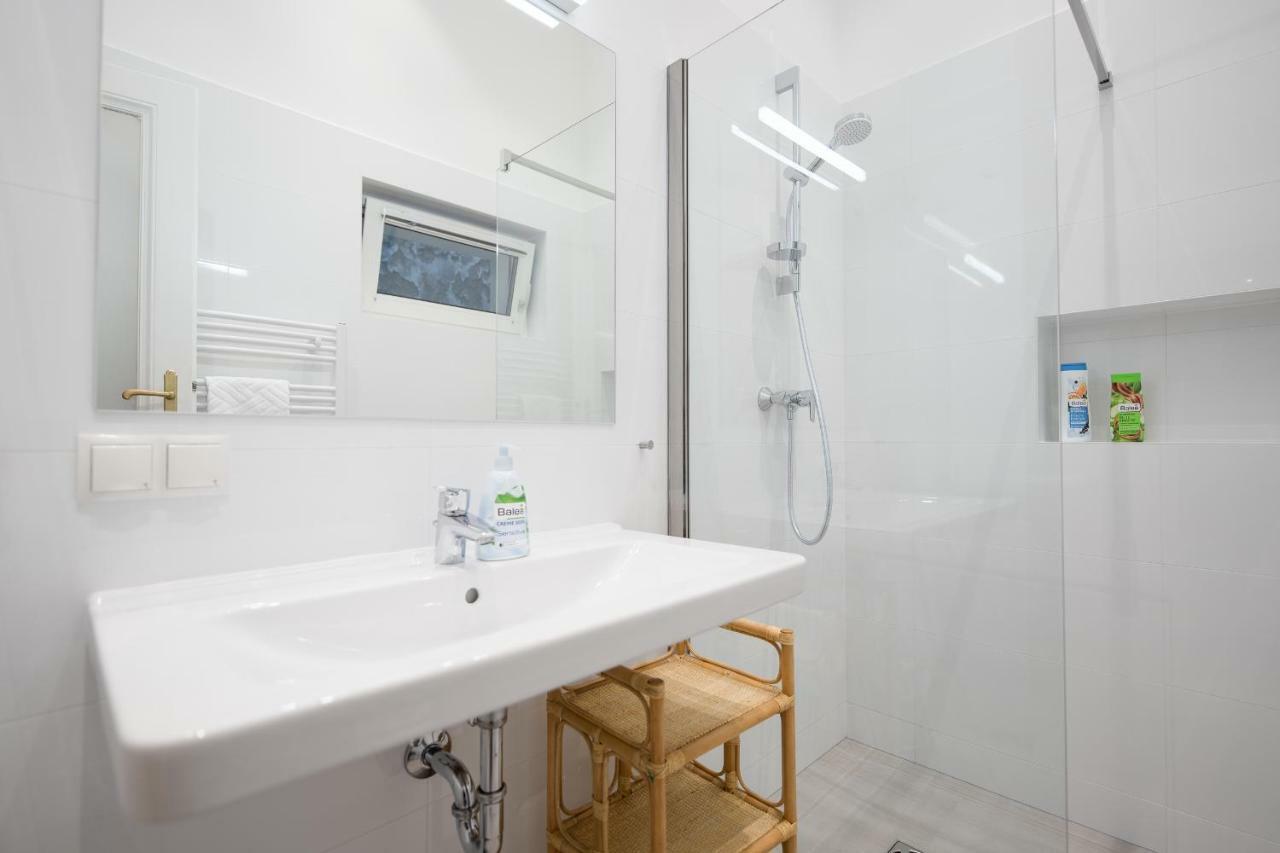 Grand Soho II Apartment Wenen Buitenkant foto