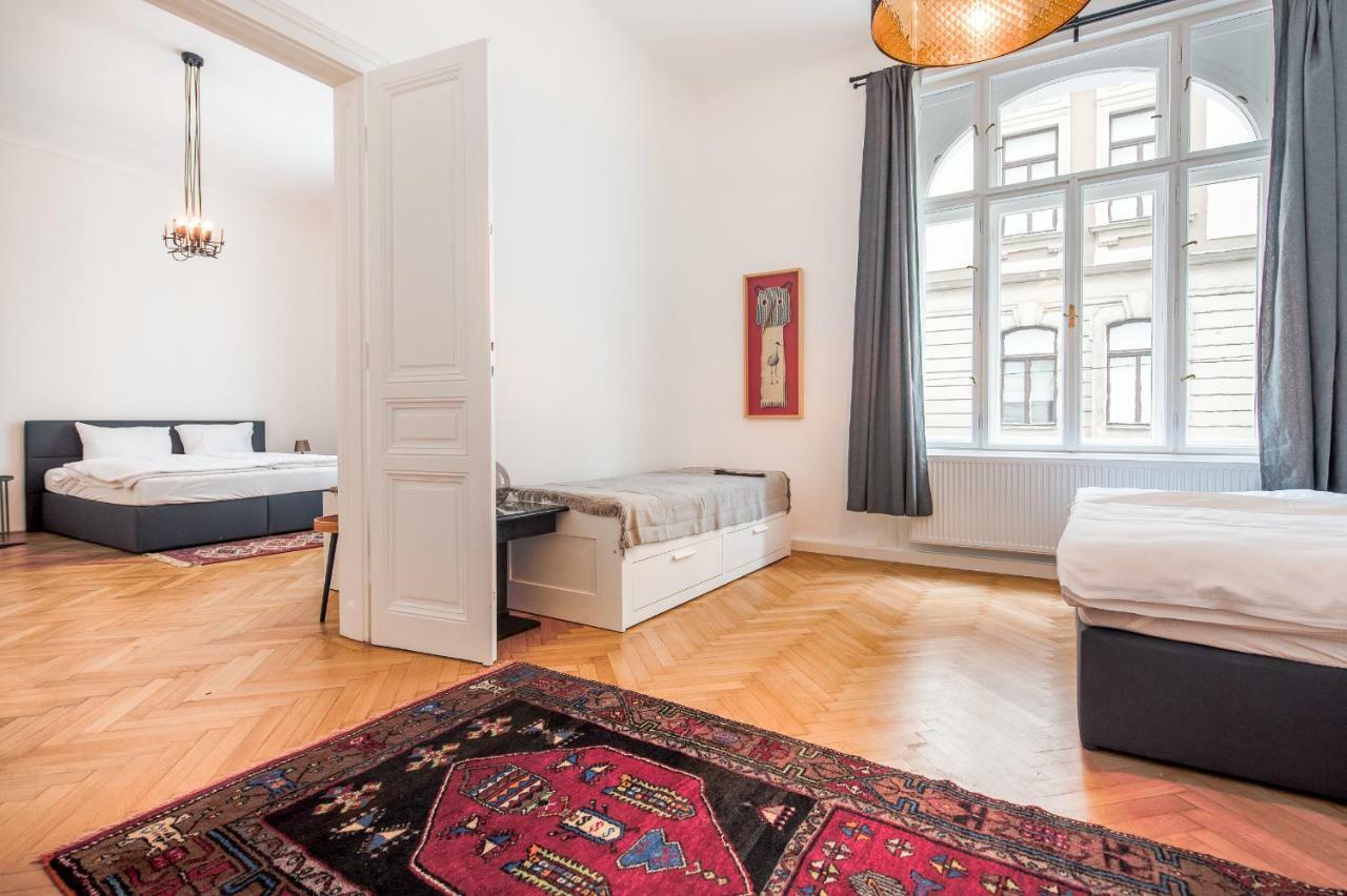 Grand Soho II Apartment Wenen Buitenkant foto